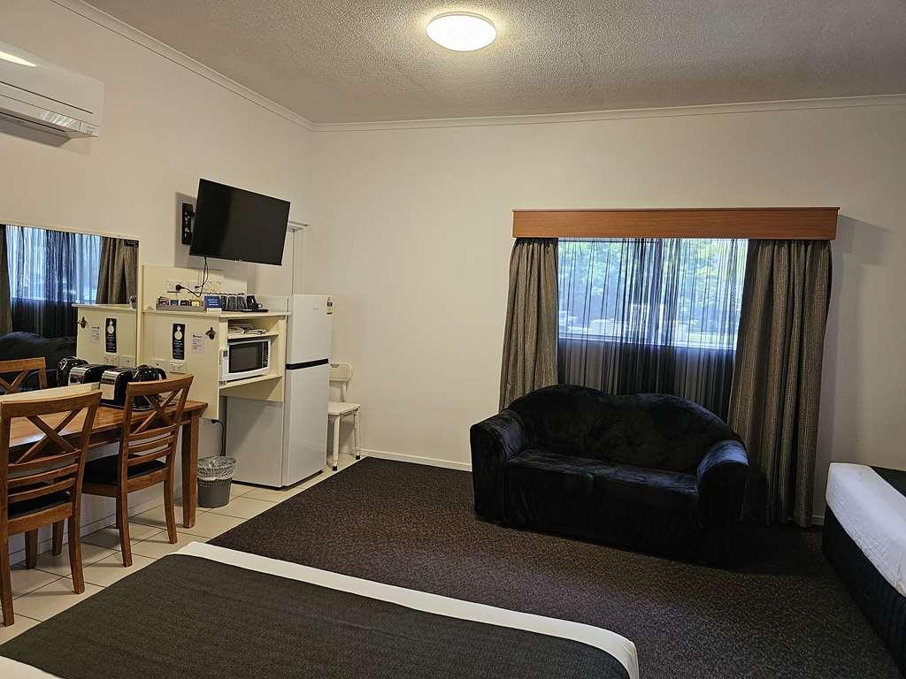 Best Western Caboolture Gateway Motel Room photo